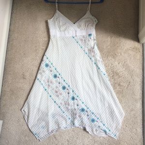 EUC Small Handkerchief hem floral summer dress